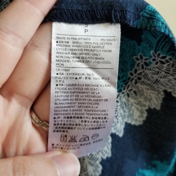 Banana Republic Popover split neck work Blouse S - Picture 3 of 4